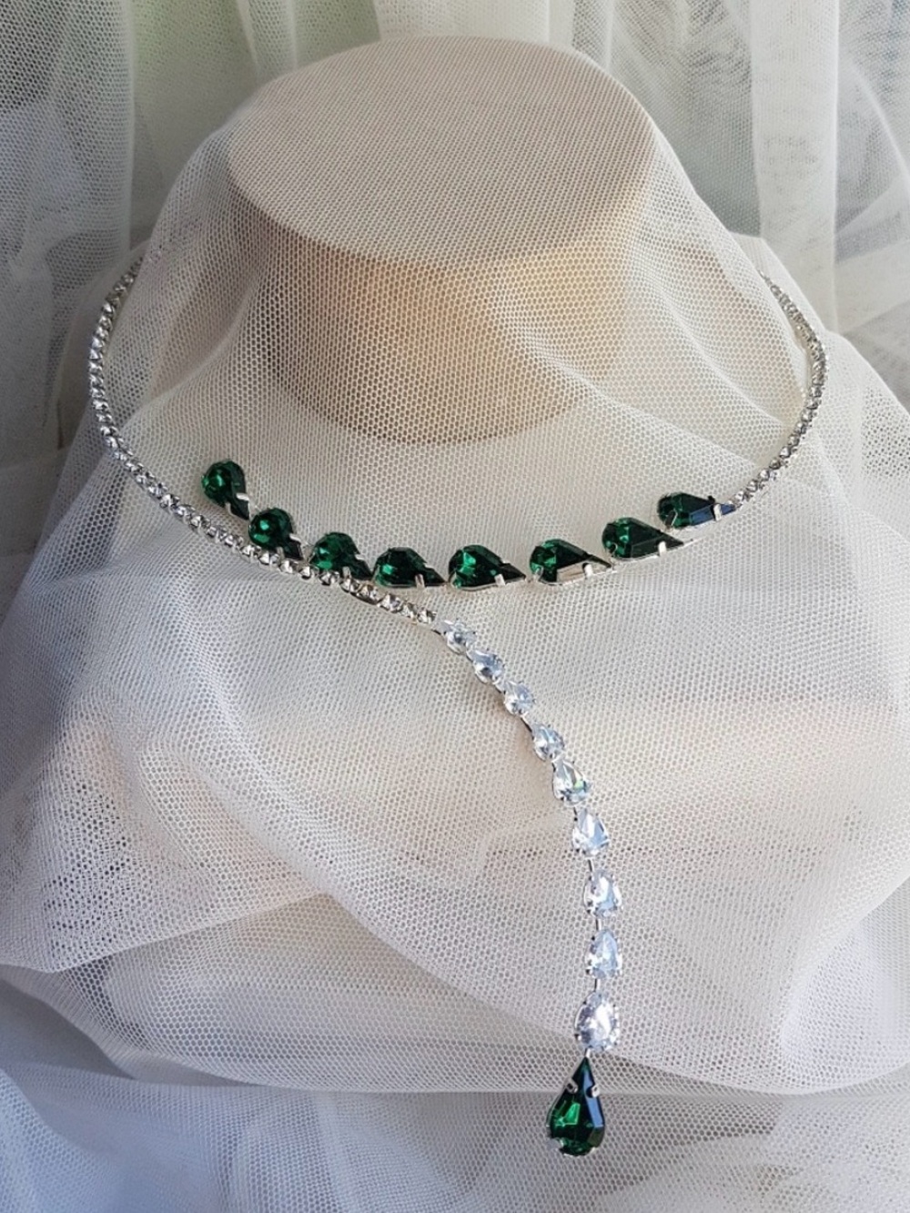 Swarovski Elements Emerald Green Teardrop Torque Necklace NEW